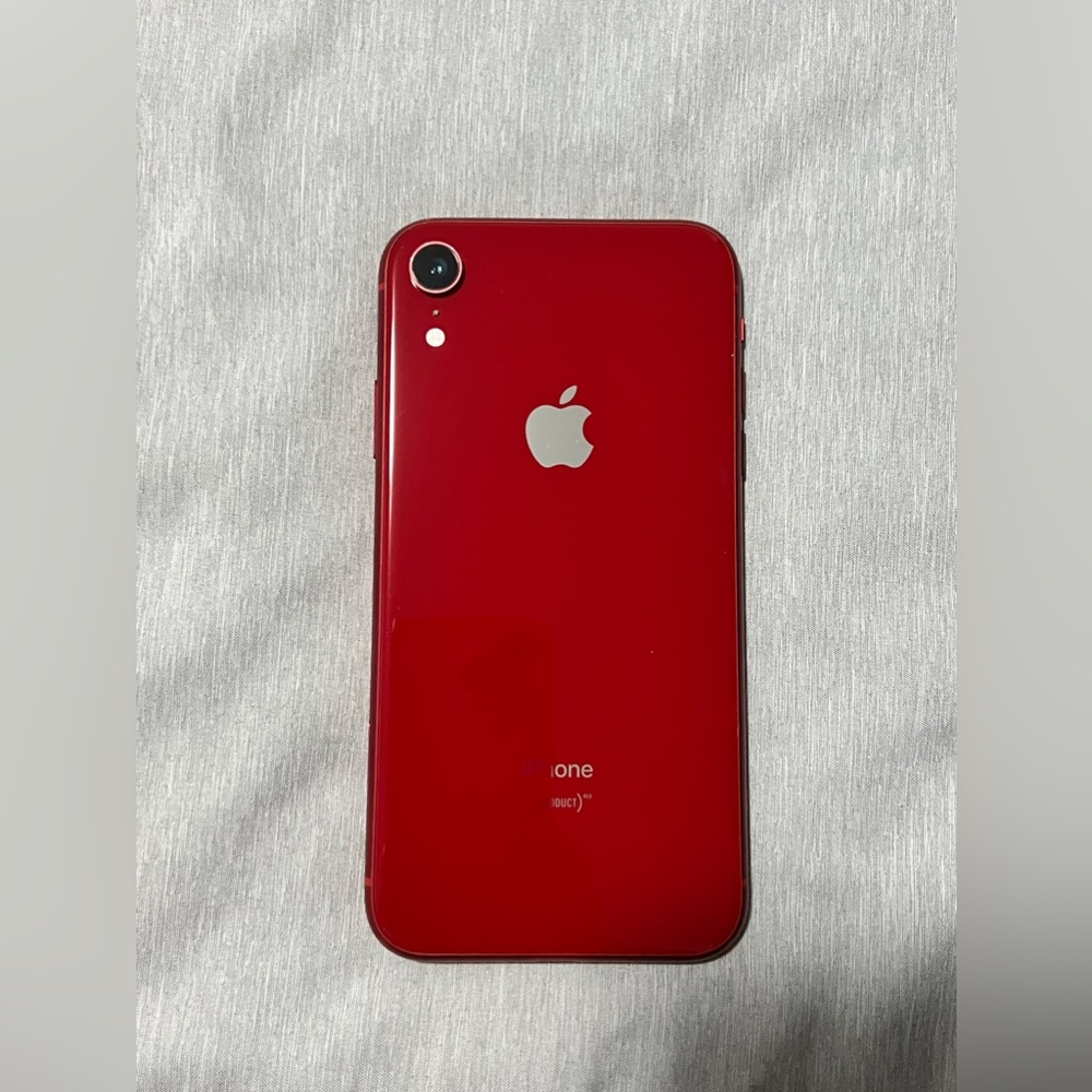 Pre owned iPhone XR 64gb unlocked